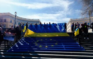 Odessa, Ucraina. Bandiera dell'ucraina gigante sulla scalinata Potemkin - Foto P. Bergamaschi
