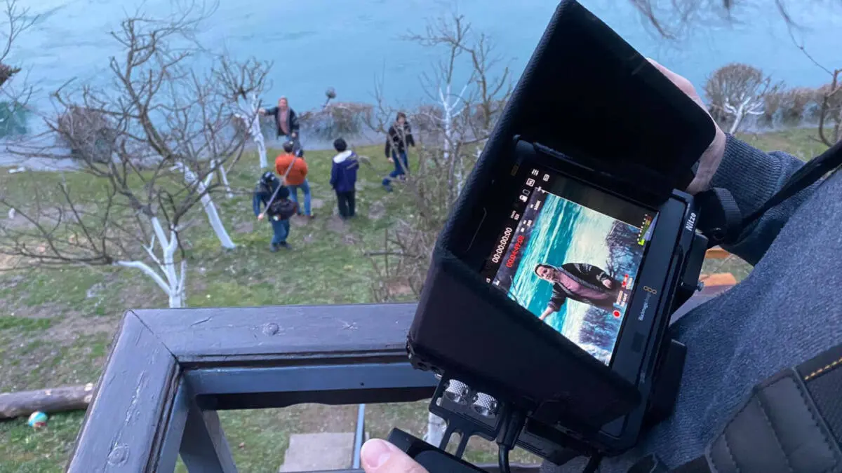 Documentario Dom, durante le riprese - Kama Productions