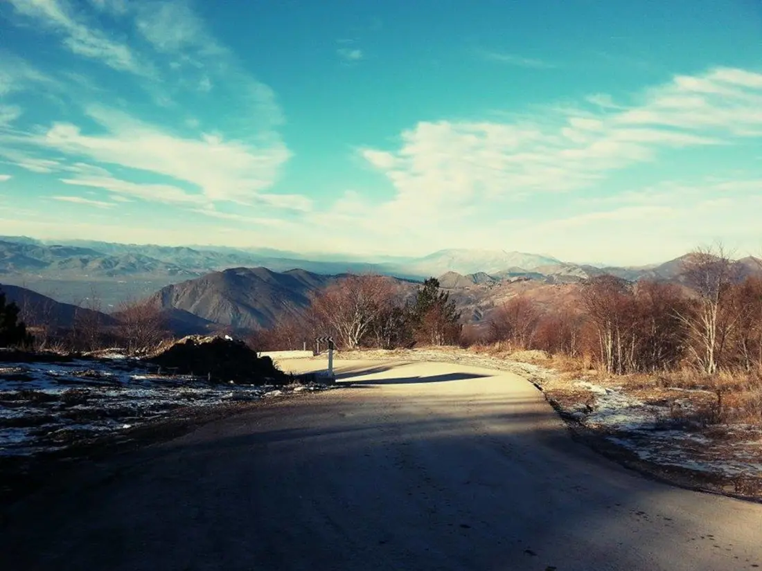 Driving from Korça to Dardha, a winter panorama – Photo: Mary Drosopoulos Driving from Korça to Dardha, a winter panorama - Photo: Mary Drosopoulos