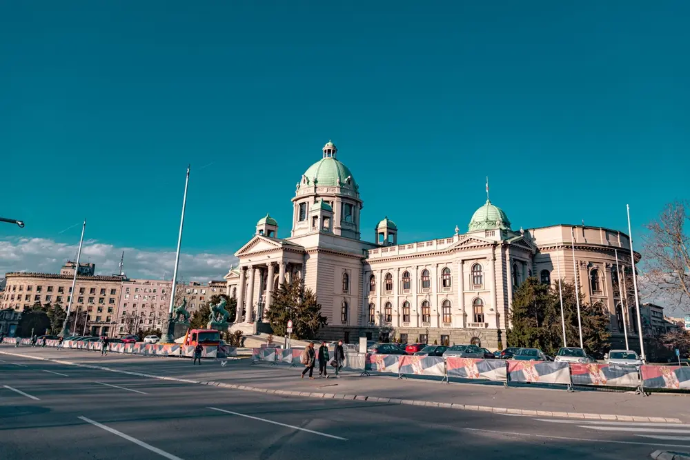 Belgrado, sede del parlamento della Serbia ©ColorMaker/Shutterstock