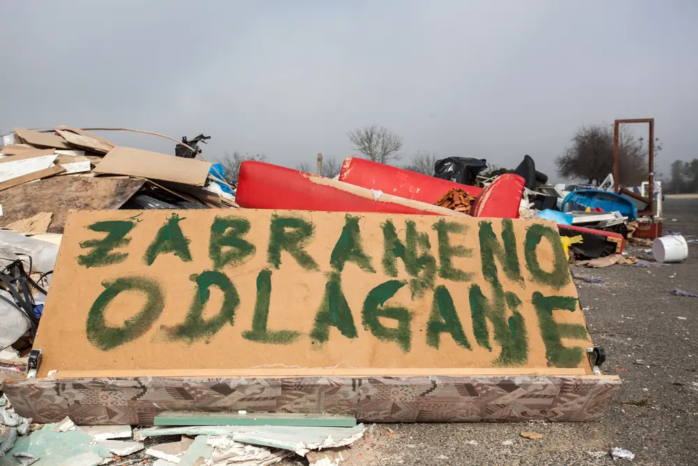 Discarica abusiva in Croazia © Ivica Drusany/Shutterstock