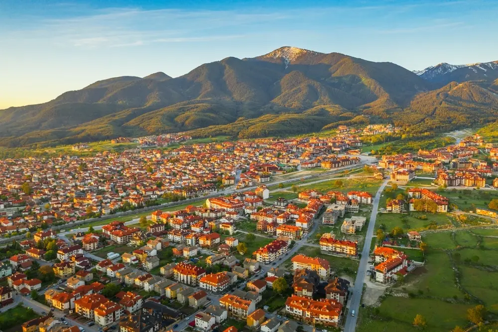 Bansko © Robert Harding Video/Shutterstock