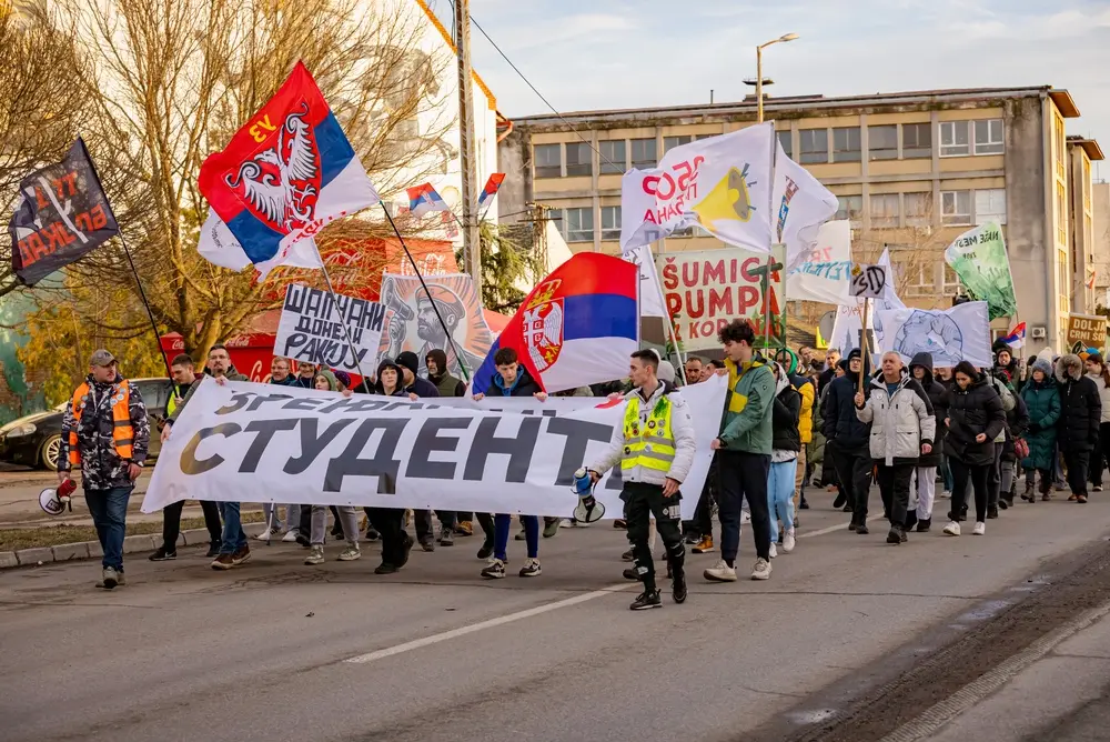 Zrenjan, Serbia, studenti in manifestazione, gennaio 2026 © Roman023_photography/Shutterstock
