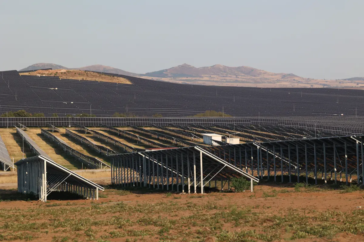 Bulgaria-Apriltsi-Apriltsi-Solar-Farm-Photo©Piergiorgio-Pescali